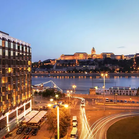 Sofitel Budapest Chain Bridge-3